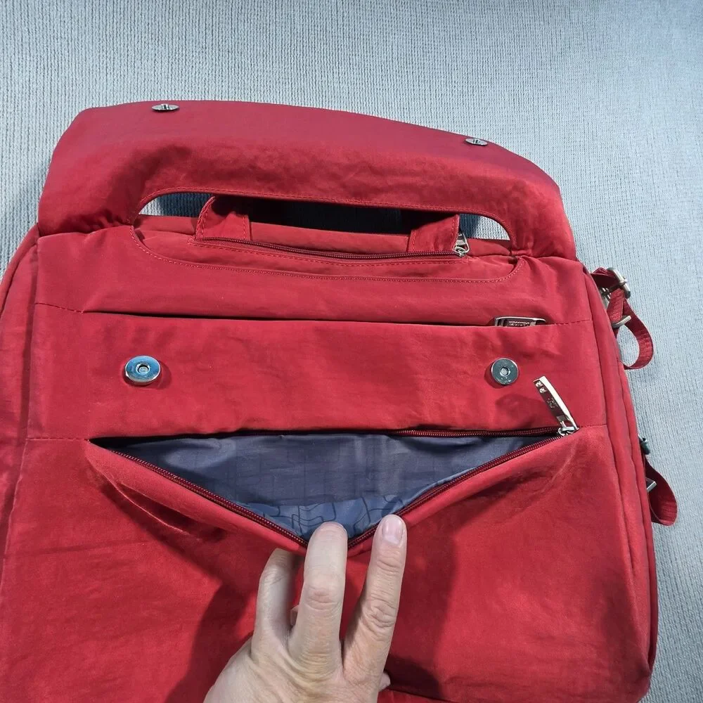 Sentoza Red Nylon Backpack for 15 in Laptop, Padded, Partitions, Solid Pattern